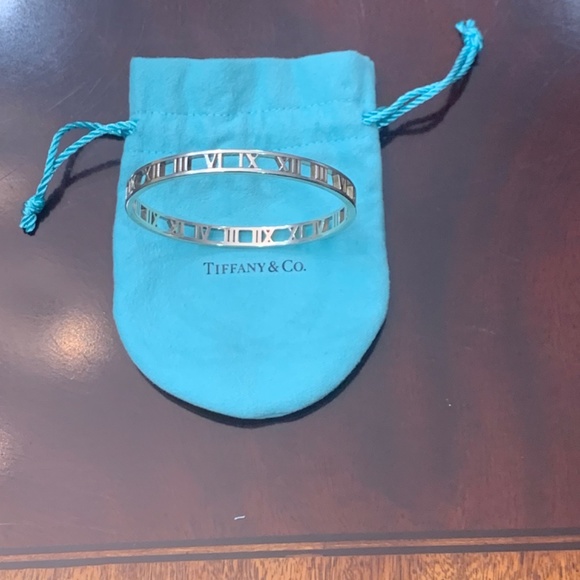 Tiffany & Co. Sterling Silver ATLAS bracelet - Picture 5 of 5